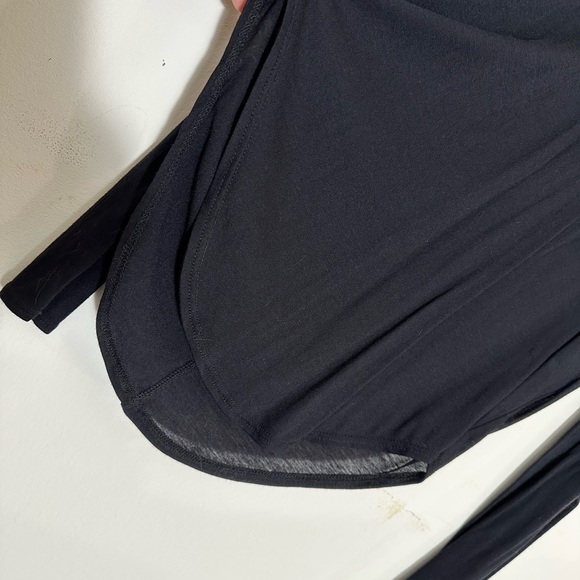 🔥 FIRE SALE CLOSET CLOSING🔥 Helmut Lang kinetic long sleeve jersey top - Picture 4 of 7